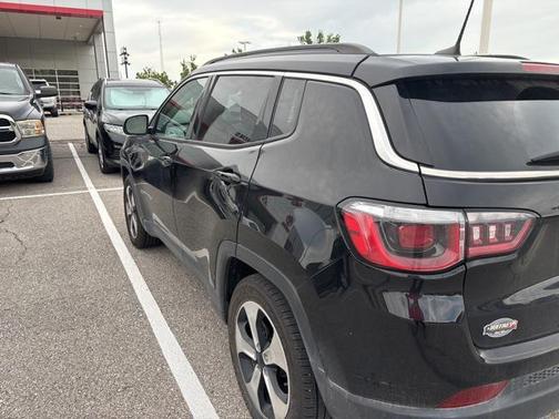 2017 Jeep New Compass Latitude