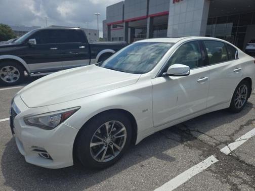 2017 INFINITI Q50 3.0t Signature Edition