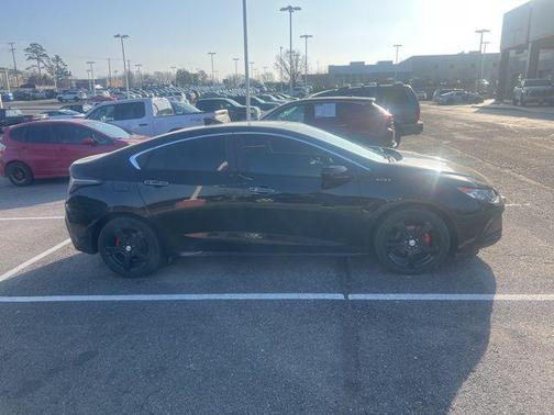 2018 Chevrolet Volt LT