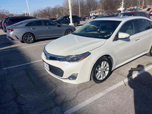2013 Toyota Avalon XLE Premium