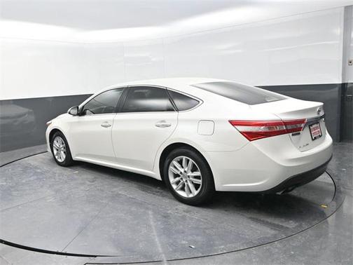 2013 Toyota Avalon XLE Premium