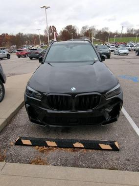 2022 BMW X5 M Base