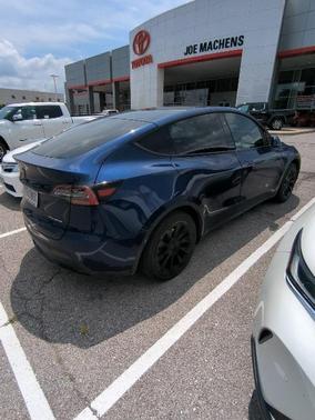 2023 Tesla Model Y Long Range Dual Motor All-Wheel Drive