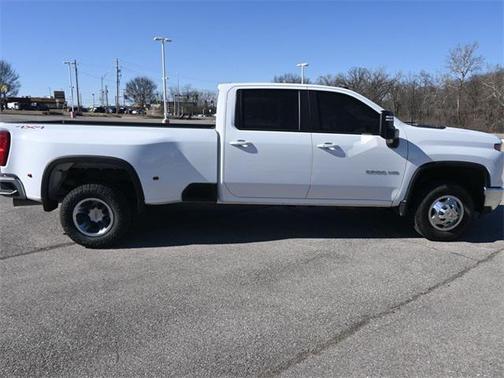2024 Chevrolet Silverado 3500 LT
