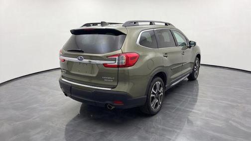 Autumn Green Metallic 2025 Subaru Ascent Limited 7-Passenger