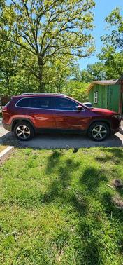 Velvet Red Pearlcoat 2019 Jeep Cherokee Limited