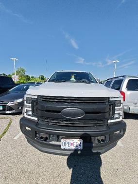 Oxford White 2017 Ford F-250 XLT