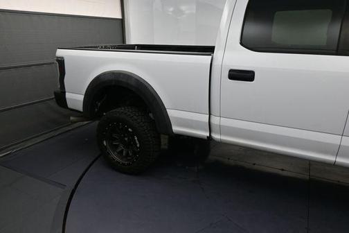 Oxford White 2017 Ford F-250 XLT