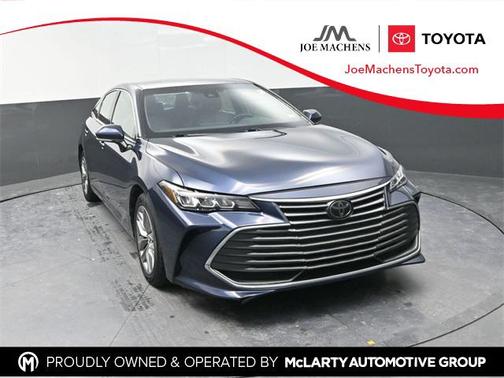 2020 Toyota Avalon XLE