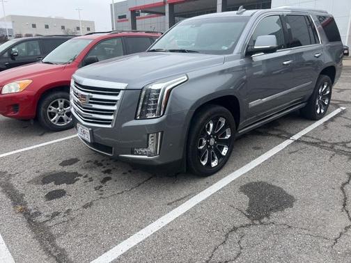 2019 Cadillac Escalade Platinum
