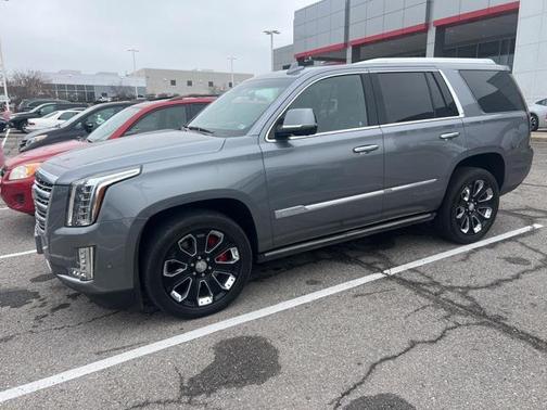 2019 Cadillac Escalade Platinum