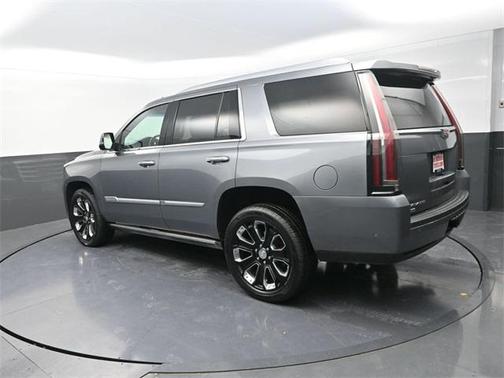 2019 Cadillac Escalade Platinum