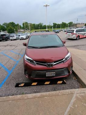 Salsa Red Pearl 2020 Toyota Sienna Limited
