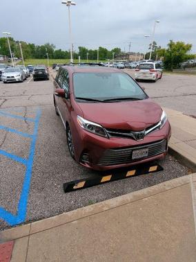 Salsa Red Pearl 2020 Toyota Sienna Limited