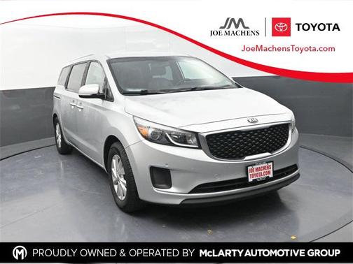2017 Kia Sedona LX