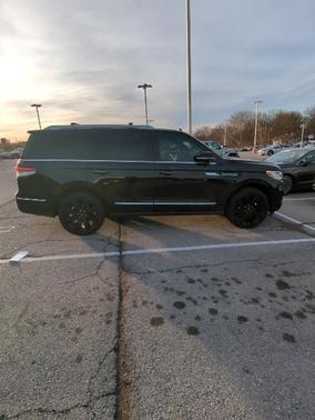2023 Lincoln Navigator Reserve