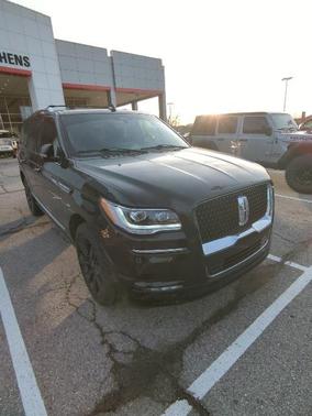 2023 Lincoln Navigator Reserve