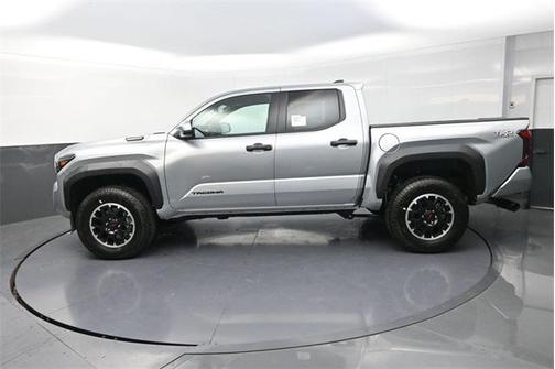 2025 Toyota Tacoma Hybrid TRD Off Road