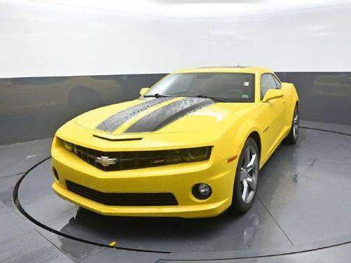 Rally Yellow 2011 Chevrolet Camaro 2SS