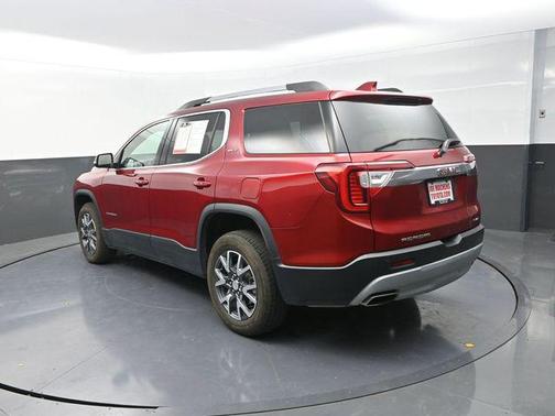 2023 GMC Acadia AWD SLT