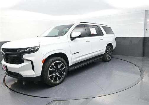 2023 Chevrolet Suburban RST