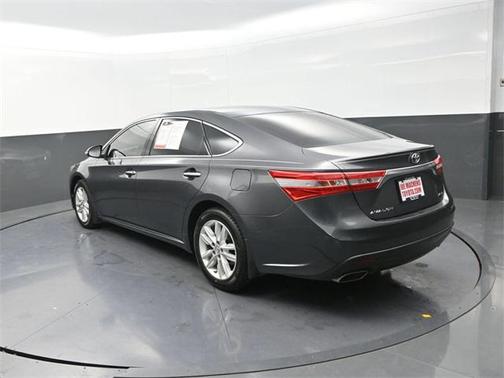 2013 Toyota Avalon XLE