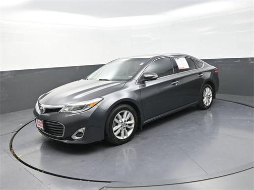 2013 Toyota Avalon XLE