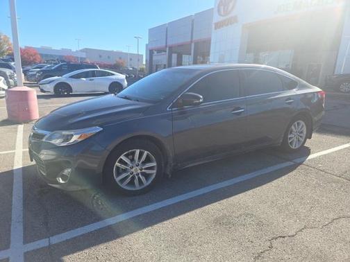 2013 Toyota Avalon XLE
