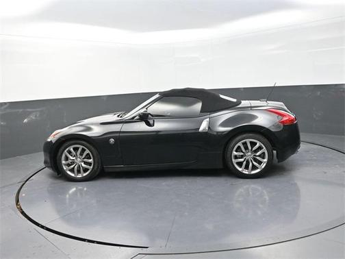 2010 Nissan 370Z Touring