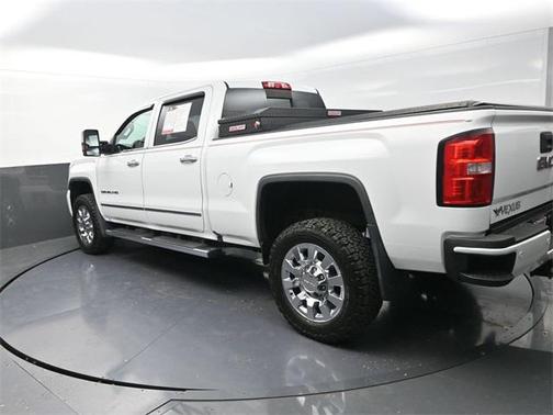 2017 GMC Sierra 2500 Denali