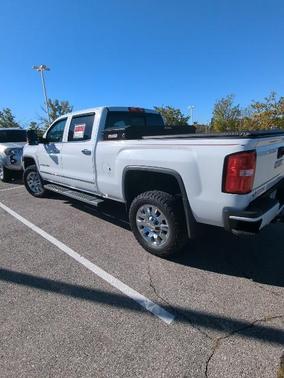 2017 GMC Sierra 2500 Denali