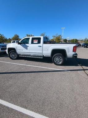 2017 GMC Sierra 2500 Denali
