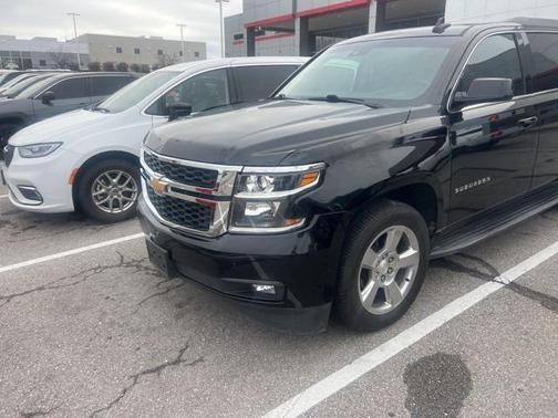 2018 Chevrolet Suburban LT