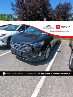 2022 Ford Edge Titanium