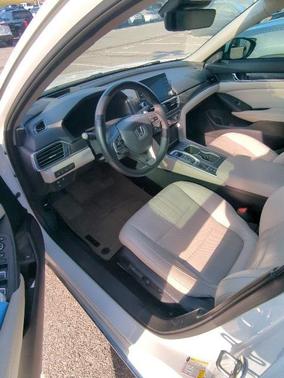2019 Honda Accord Touring 2.0T