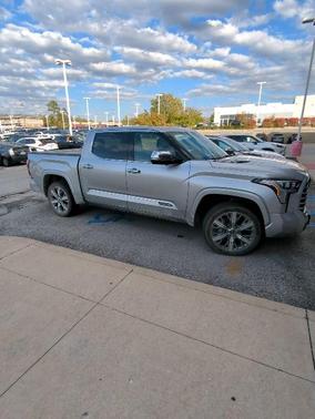 2023 Toyota Tundra Hybrid Capstone