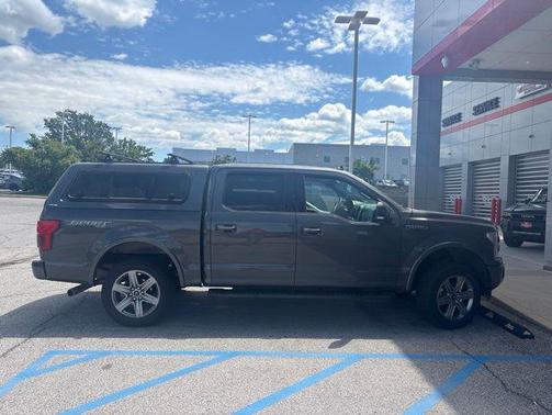 Magnetic Metallic 2018 Ford F-150 Lariat