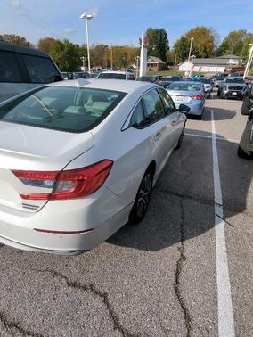 2019 Honda Accord Hybrid Touring