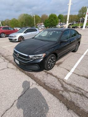 Deep Black Pearl 2024 Volkswagen Jetta 1.5T S