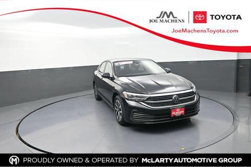 Deep Black Pearl 2024 Volkswagen Jetta 1.5T S