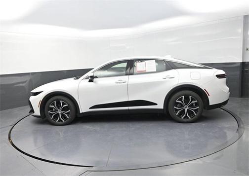 2024 Toyota Crown XLE