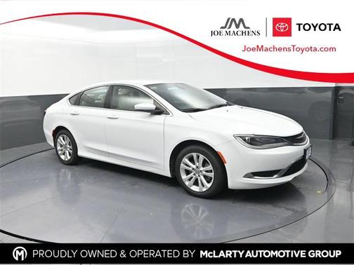 2016 Chrysler 200 Limited