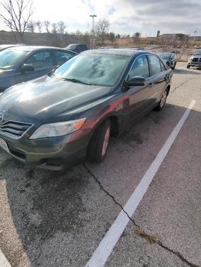 2011 Toyota Camry LE