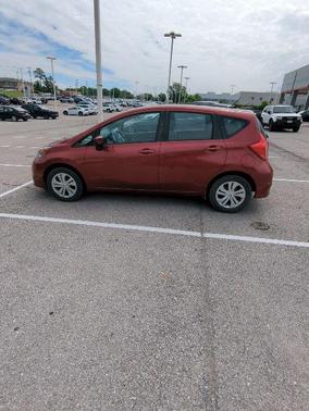 Cayenne Red Metallic 2019 Nissan Versa Note SV