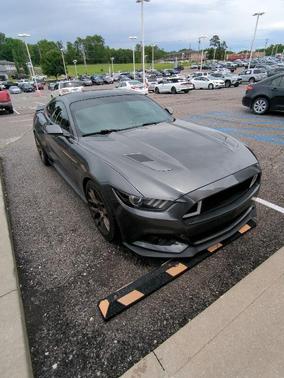 2017 Ford Mustang GT Premium