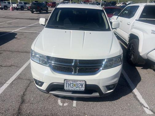 White 2014 Dodge Journey SXT