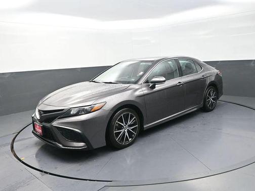 Predawn Gray Mica 2024 Toyota Camry SE