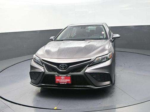 Predawn Gray Mica 2024 Toyota Camry SE