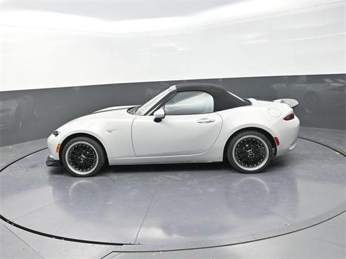 2016 Mazda MX-5 Miata Grand Touring