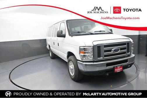 Oxford White 2010 Ford E350 Super Duty XLT